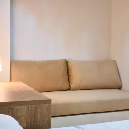 - Cave By The Sea 1 Apartment *